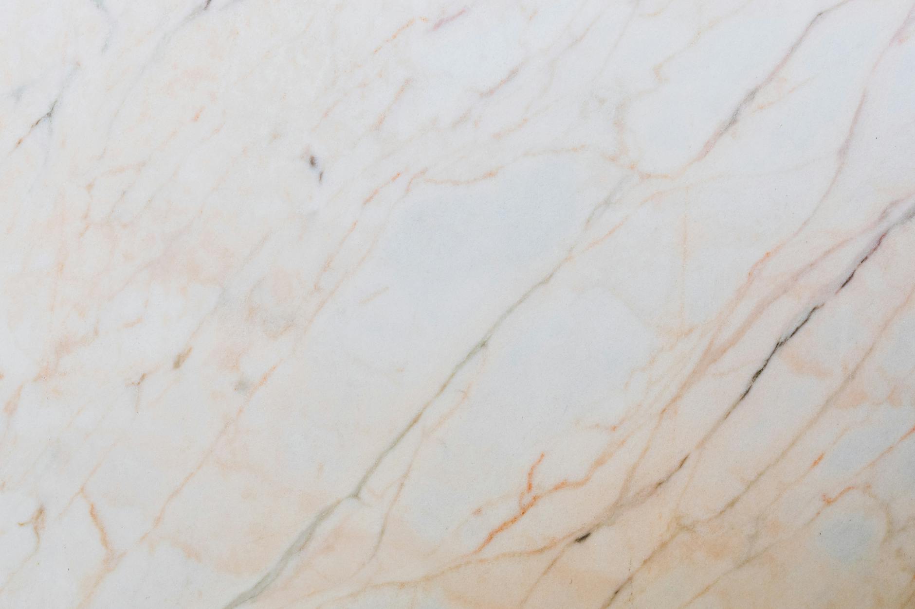 راهنمای جامع و کاربردی درباره سنگ گرانیت: ویژگی‌ها و مزایای آن