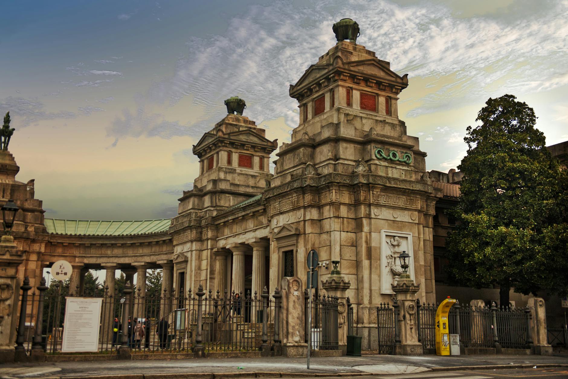 سنگ محوطه: راهنمای نهایی برای زیبایی، دوام و عملکرد در فضای باز شما